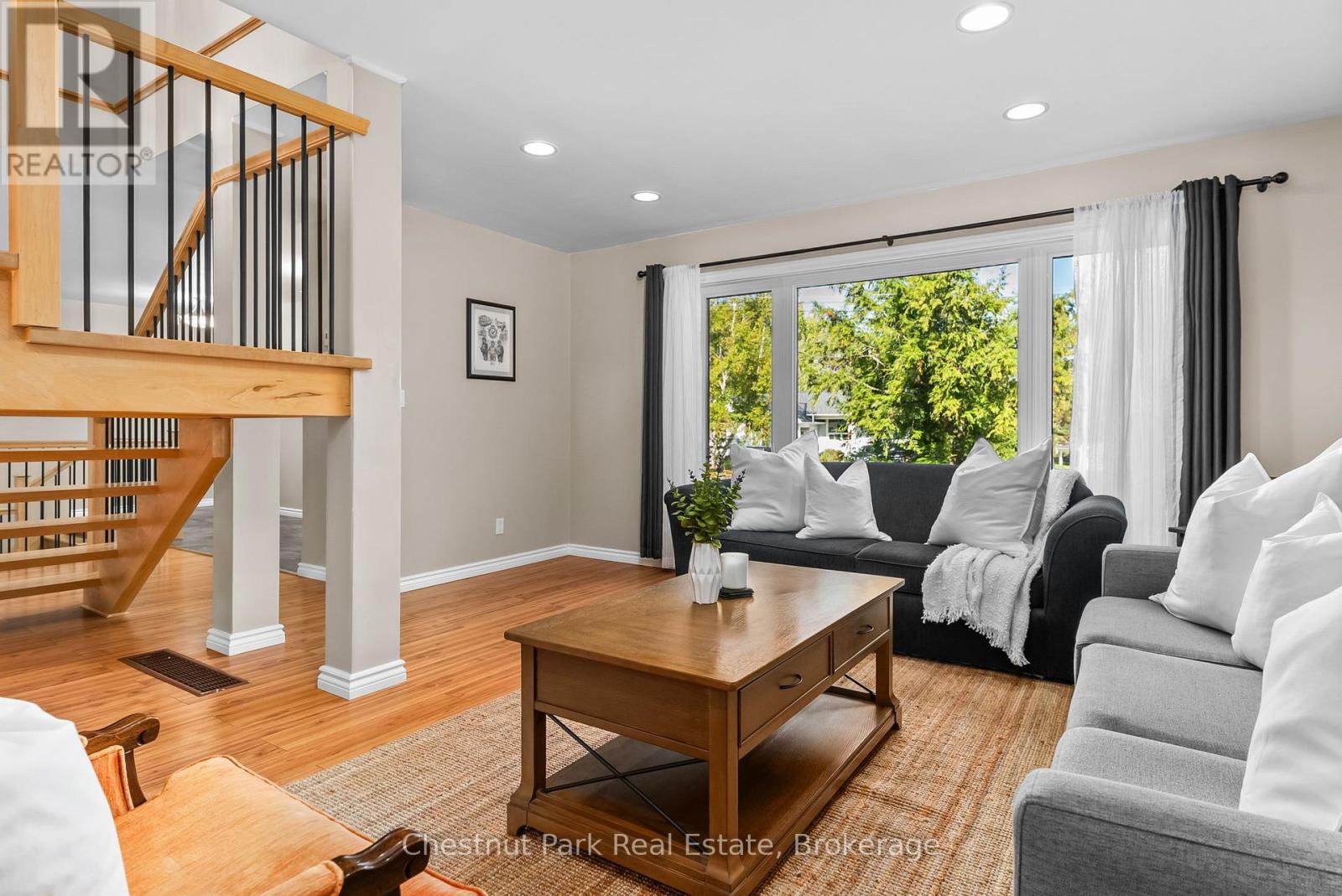 Photo 39 of 3 Cormack Crescent, Bracebridge ON