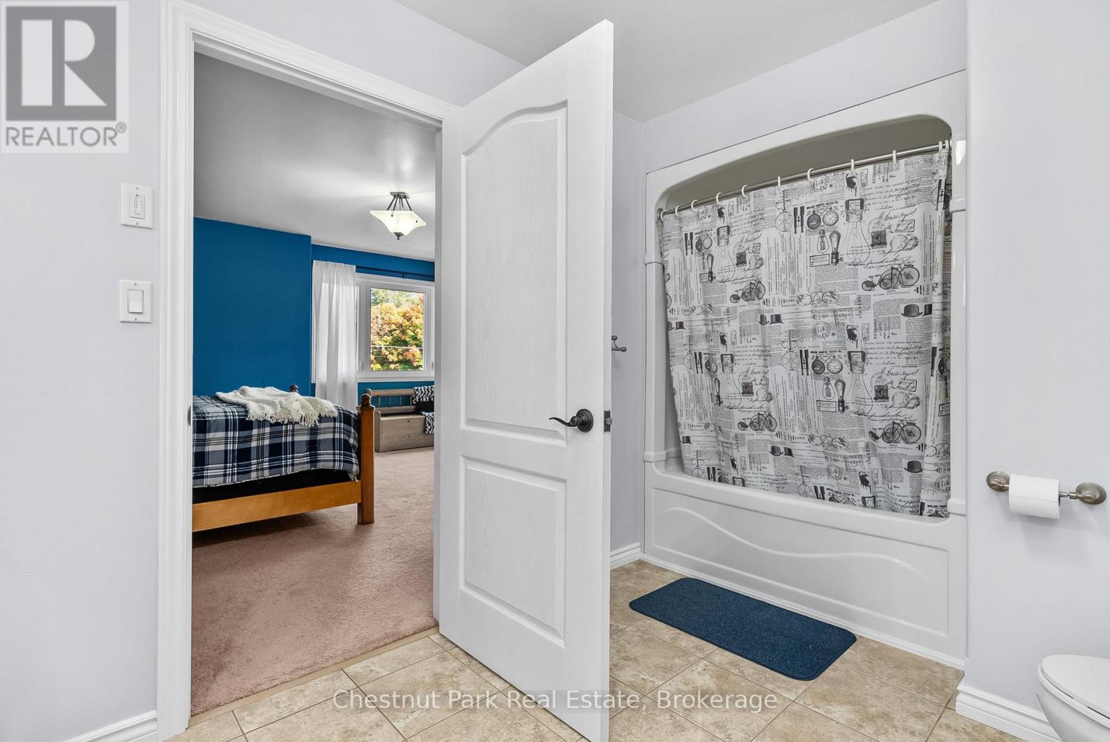 Photo 36 of 3 Cormack Crescent, Bracebridge ON