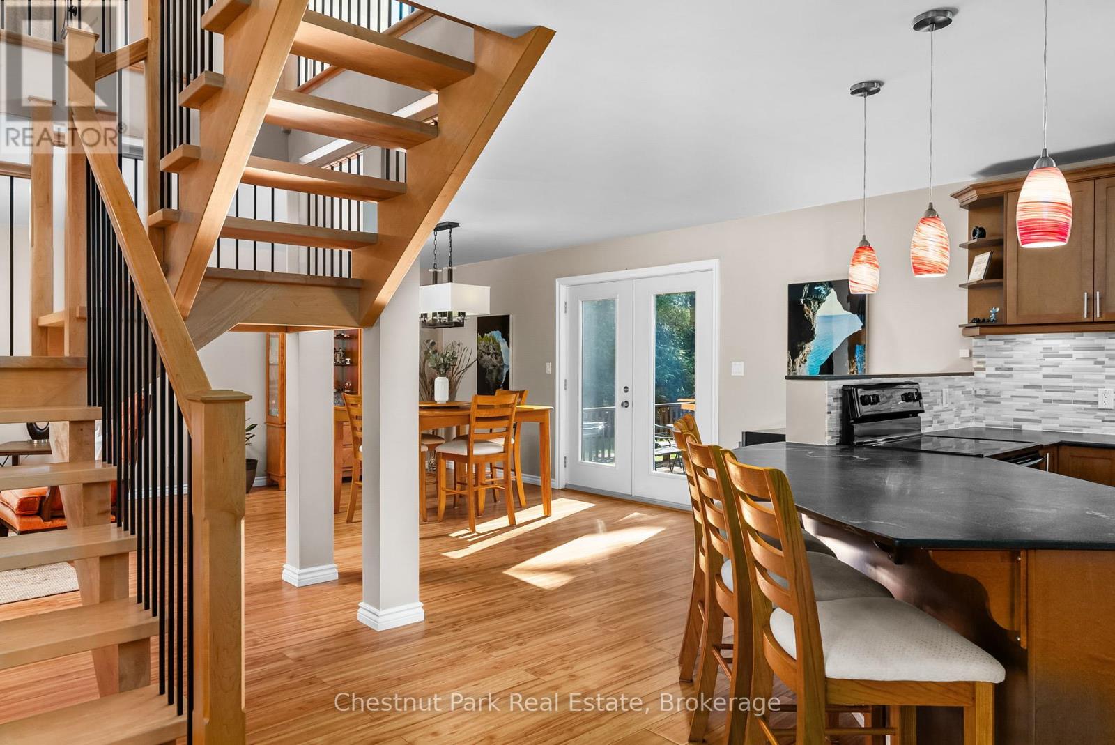 Photo 1 of 3 Cormack Crescent, Bracebridge ON