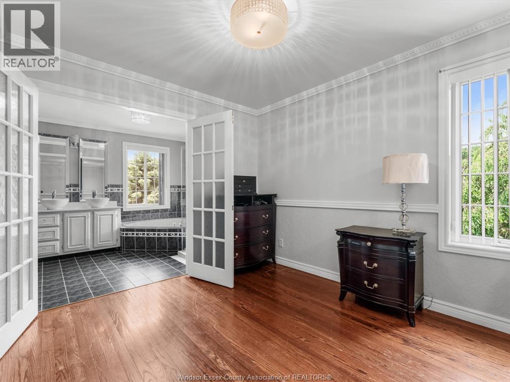 Photo 28 of 25 Ivy Lane, Kingsville ON
