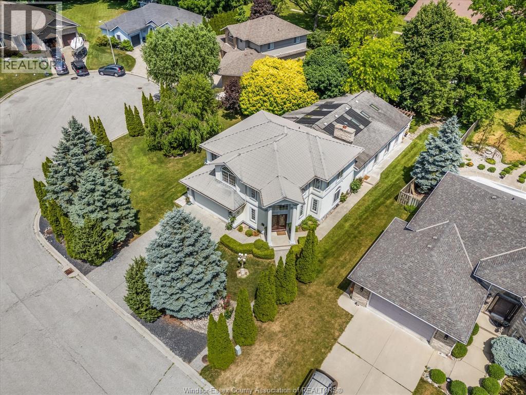 Photo 43 of 25 Ivy Lane, Kingsville ON