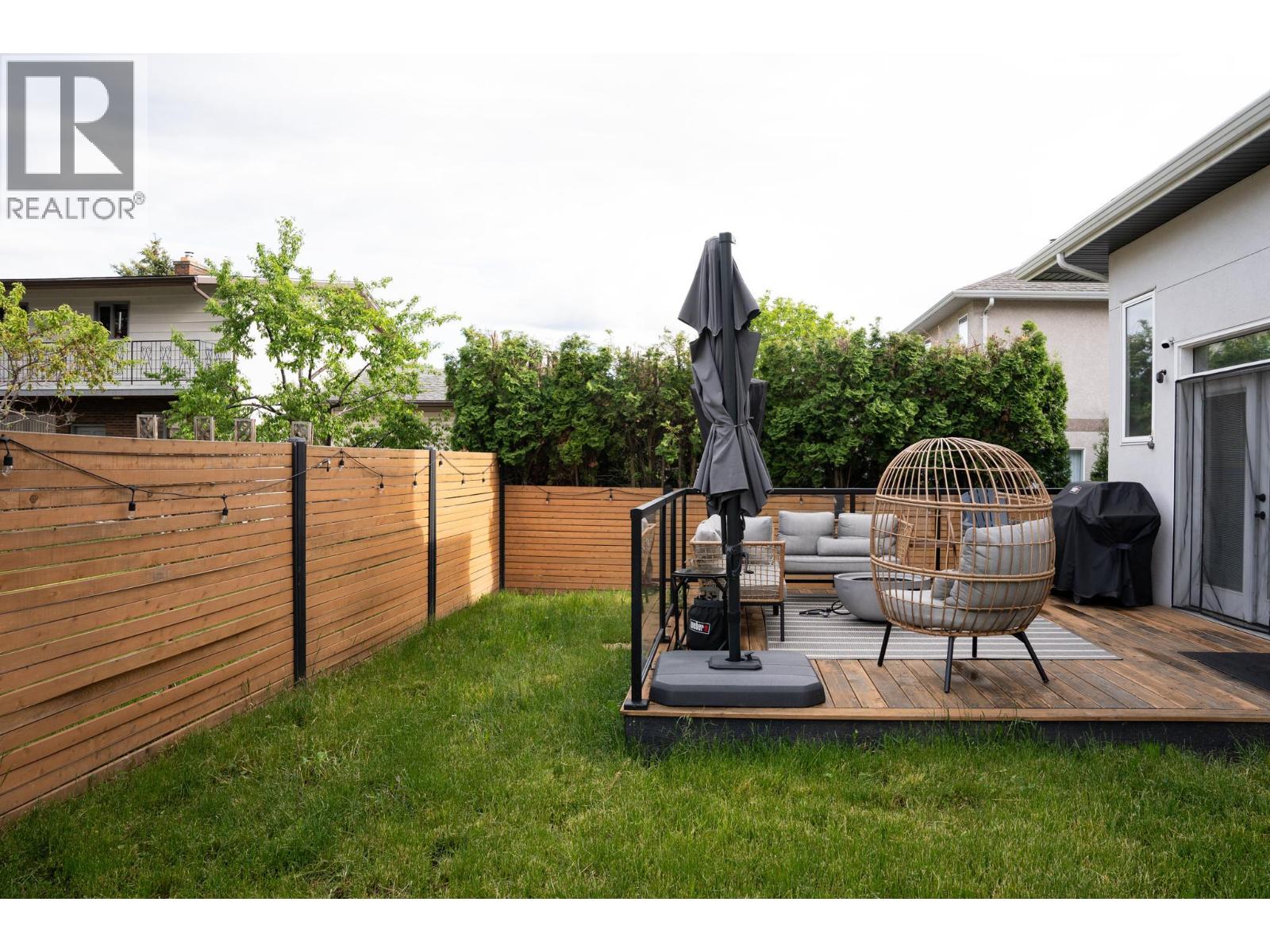 Photo 33 of 2481 Ethel Street, Kelowna BC