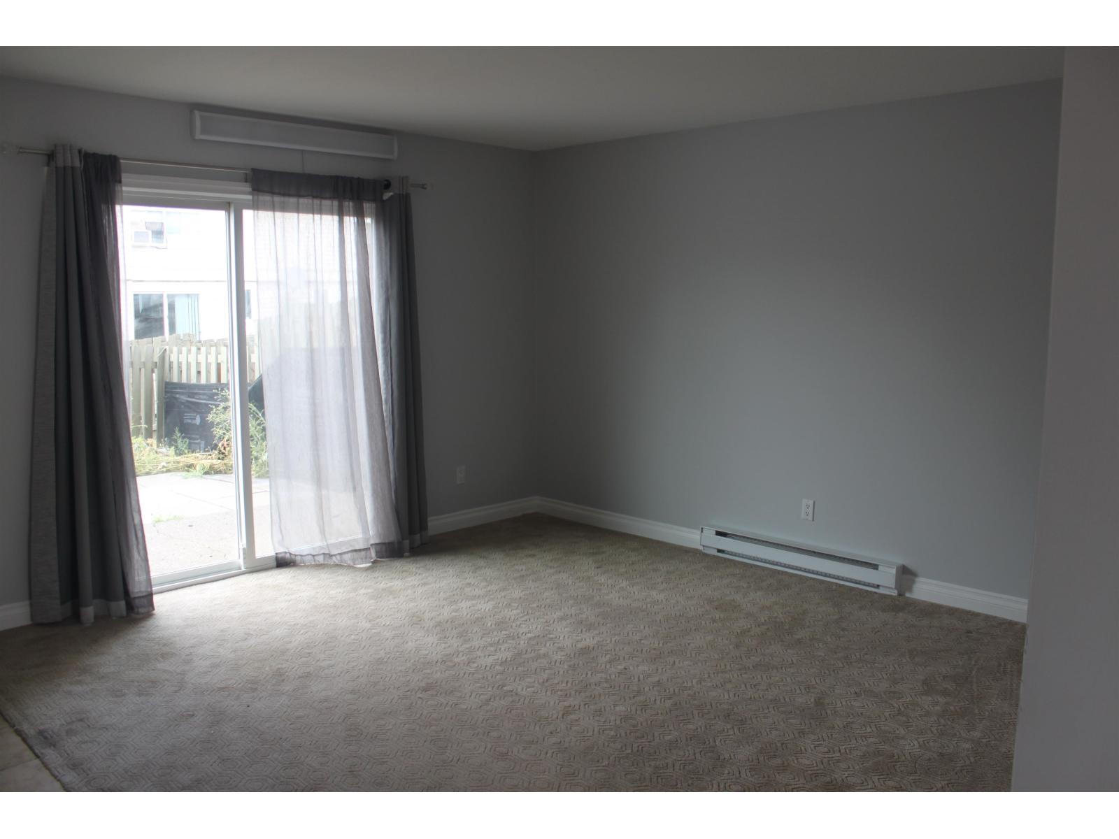 Photo 15 of 153 32550 Maclure Road, Abbotsford BC