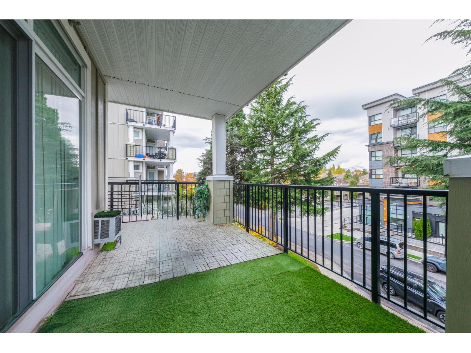 Photo 20 of 317 20696 Eastleigh Crescent, Langley BC