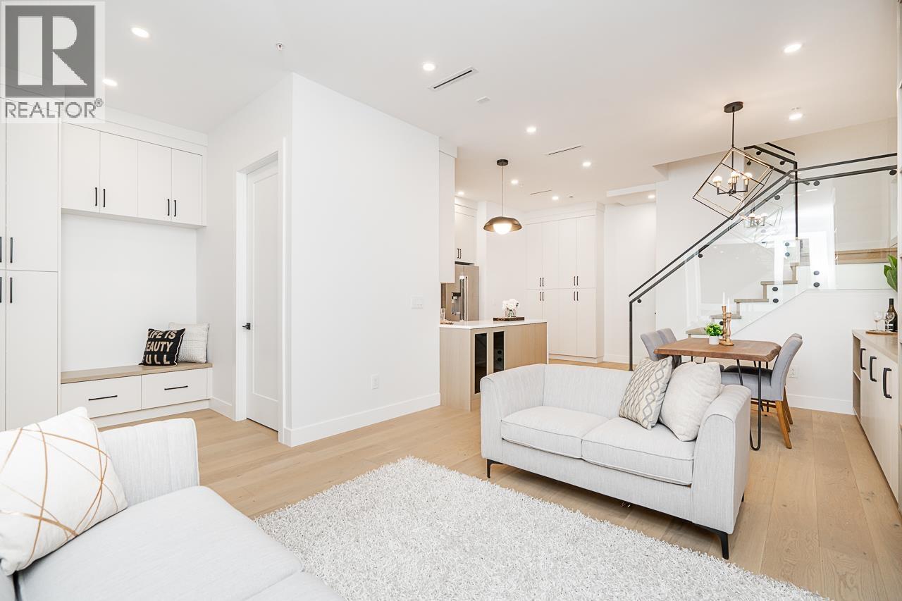 Photo 6 of 1 2753 Nanaimo Street, Vancouver BC