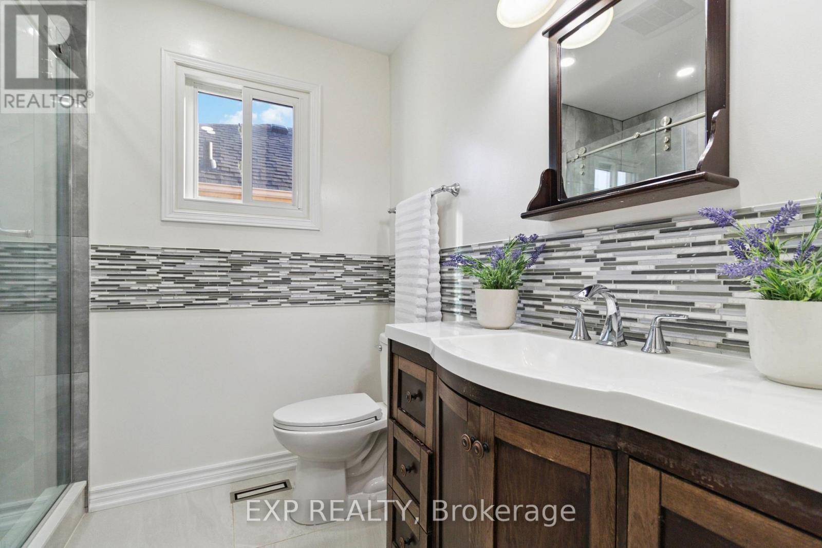 Photo 27 of 2239 Shipwright Road, Oakville ON