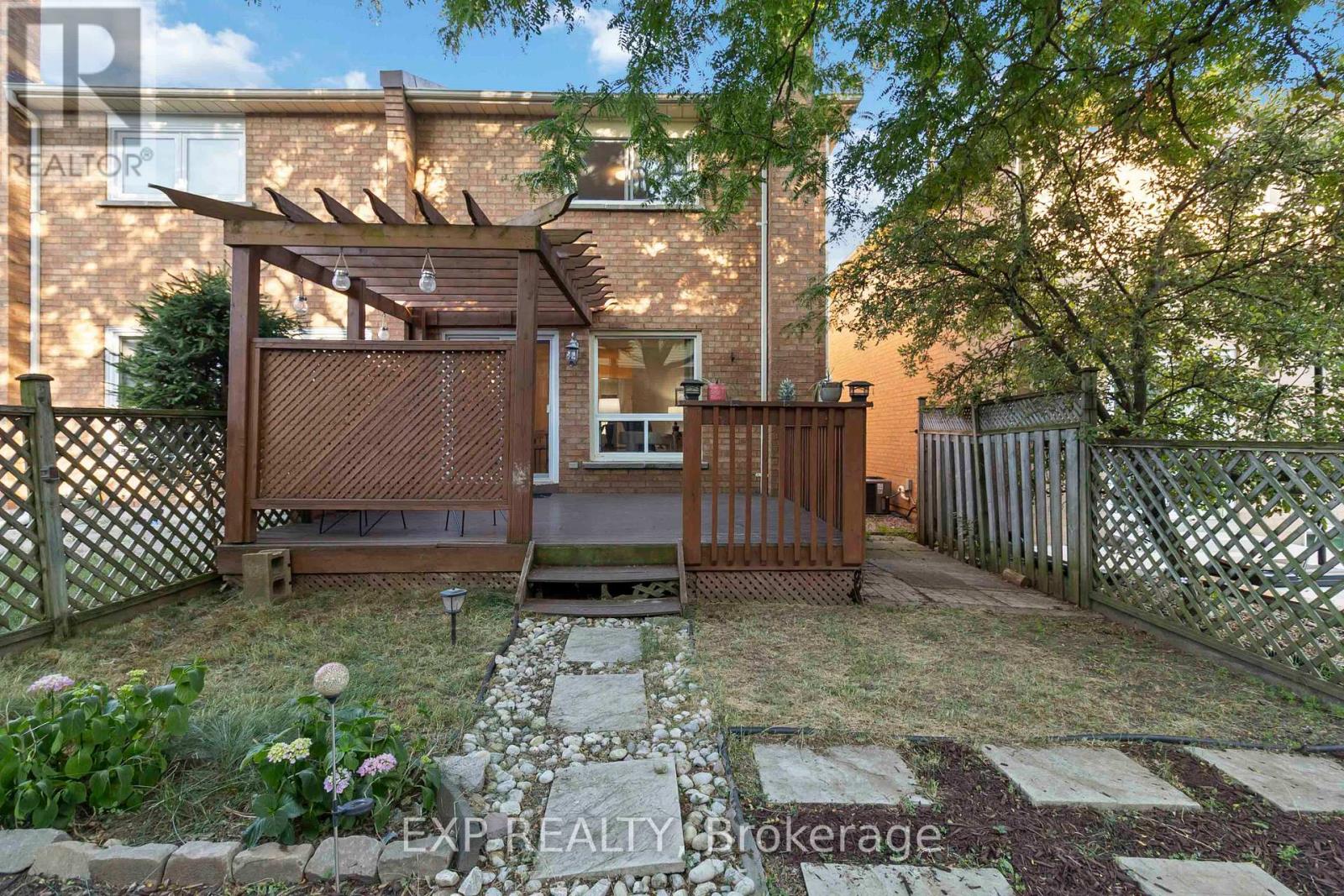 Photo 15 of 2239 Shipwright Road, Oakville ON