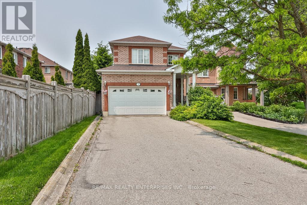 Photo 28 of 3 Jack Kenny Court, Caledon ON