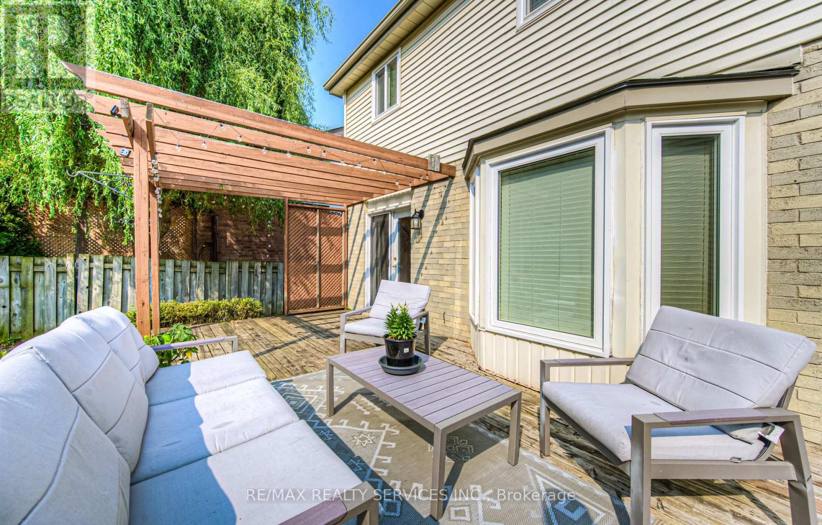 Photo 30 of 582 Drummerhill Crescent Ne, Waterloo ON