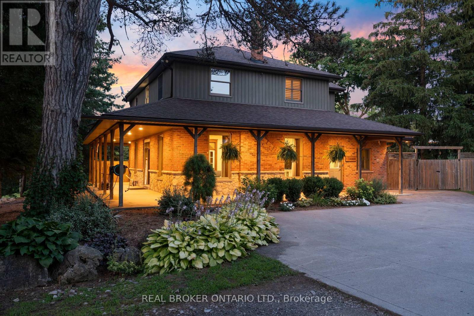 Photo 46 of 182 Governors Rd Road E, Brant ON