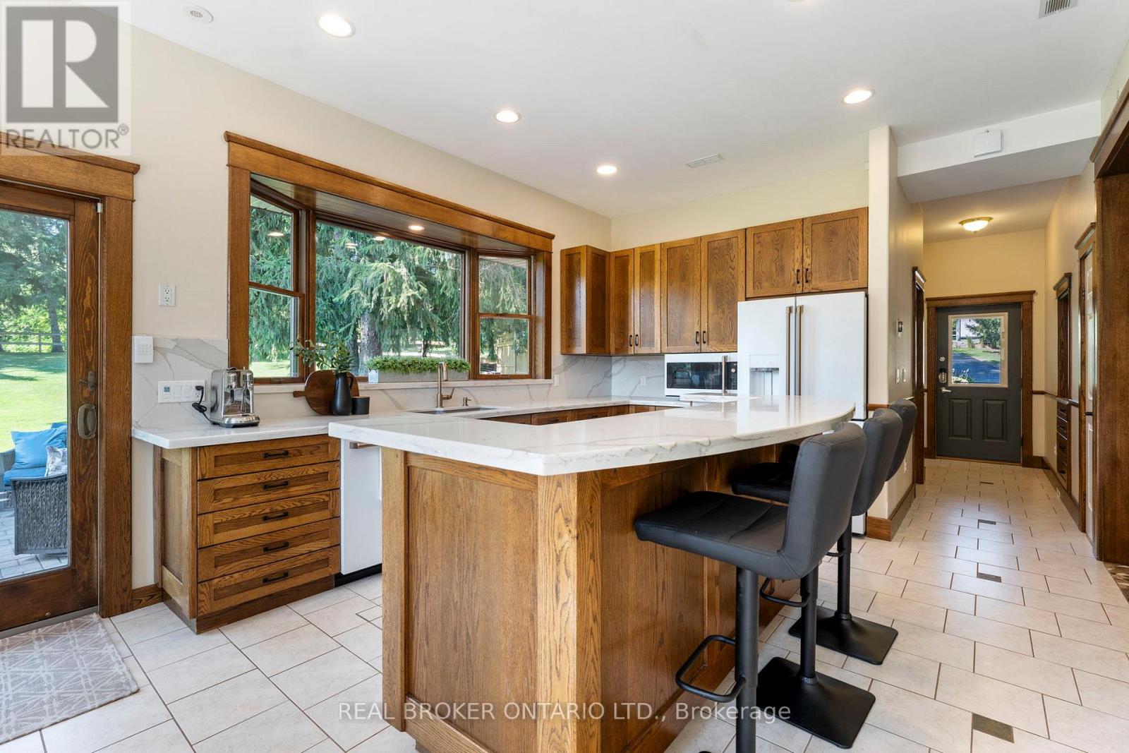 Photo 6 of 182 Governors Rd Road E, Brant ON