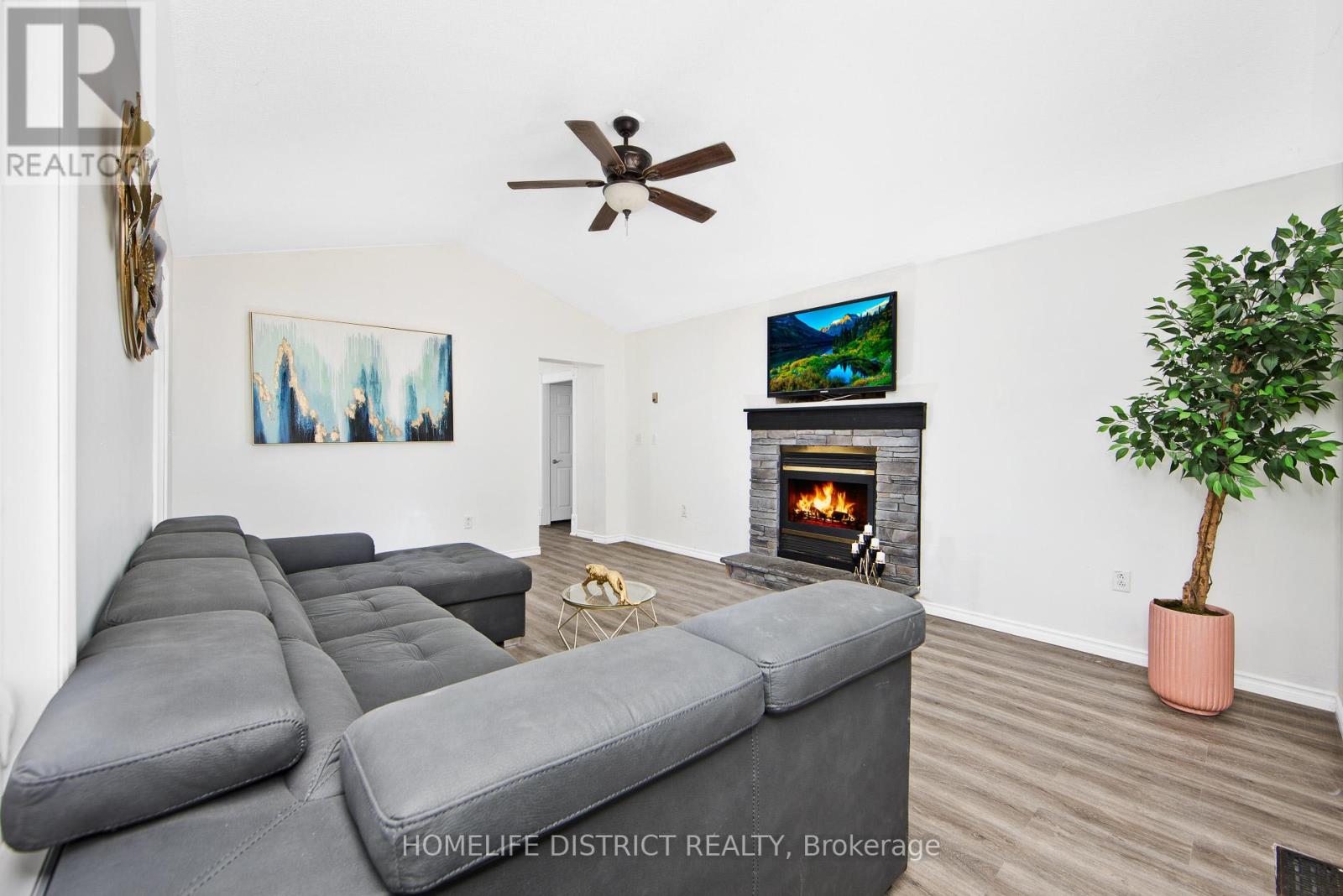 Photo 1 of 84 Forsyth Street, Marmora And Lake ON
