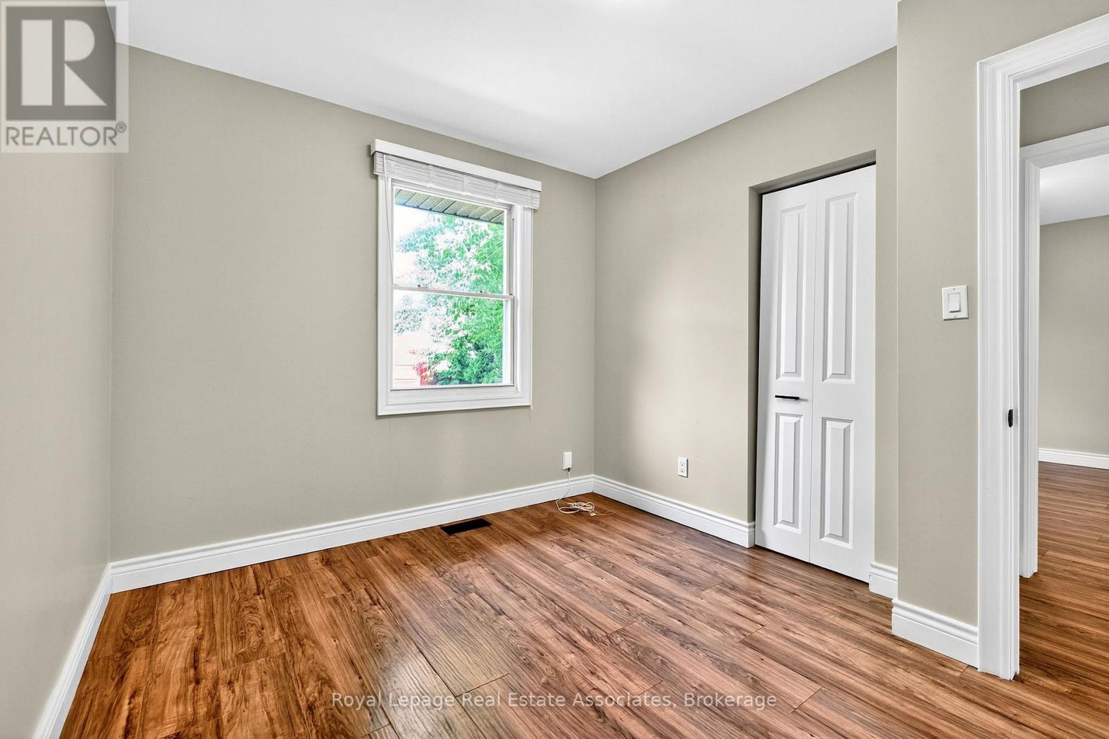 Photo 17 of Upper 312 East 45th Street, Hamilton ON