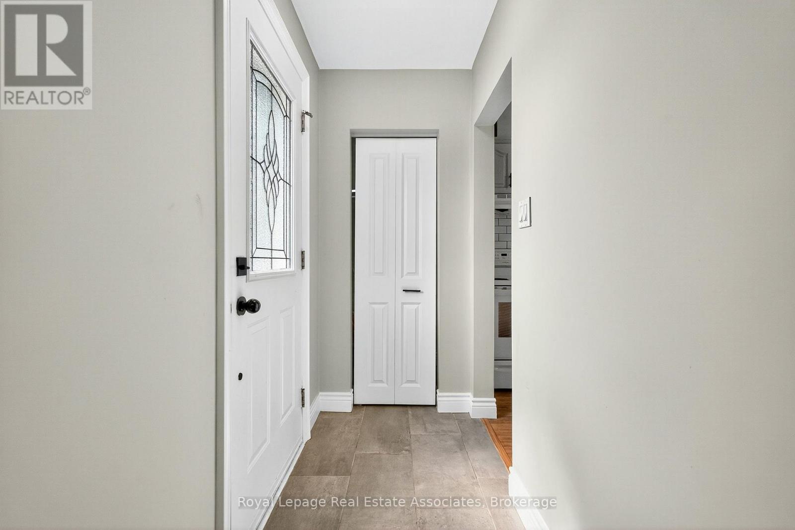Photo 5 of Upper 312 East 45th Street, Hamilton ON