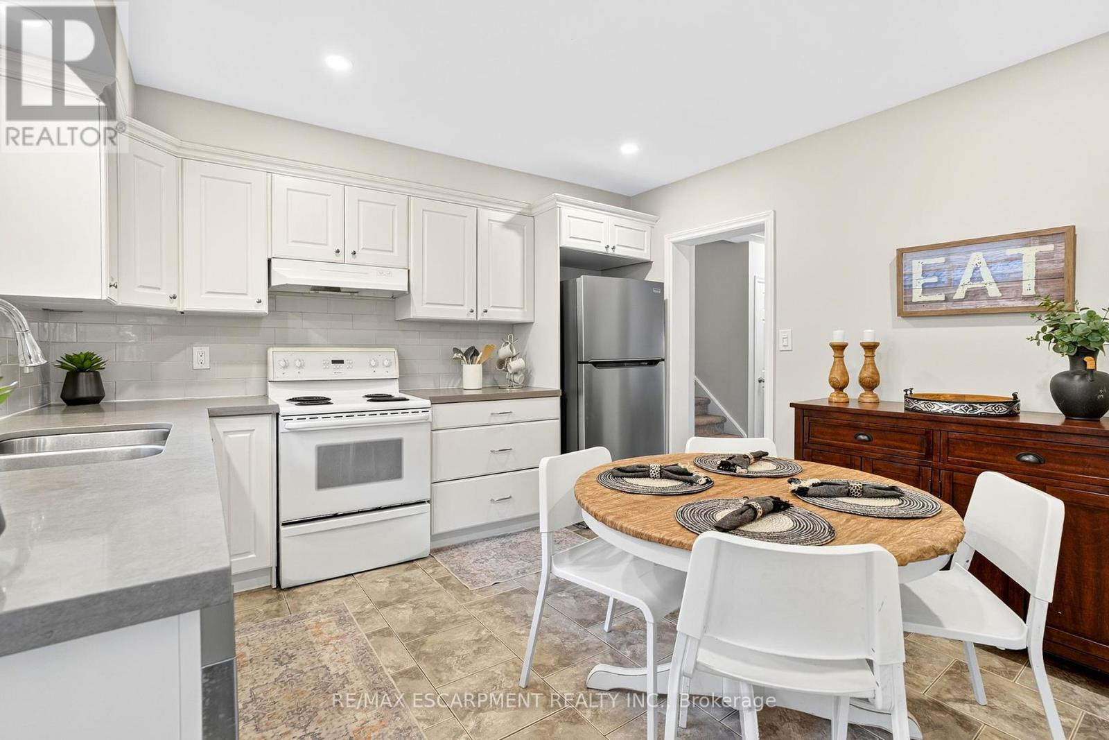 Single Family House for Sale in  SAN PEDRO DRIVE Hamilton (Mountview) 