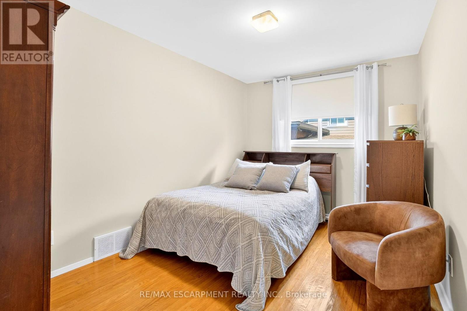 Single Family House for Sale in  SAN PEDRO DRIVE Hamilton (Mountview) 