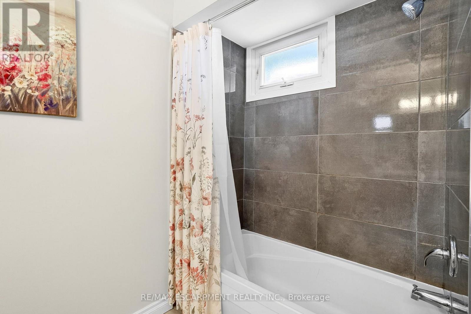 Single Family House for Sale in  SAN PEDRO DRIVE Hamilton (Mountview) 