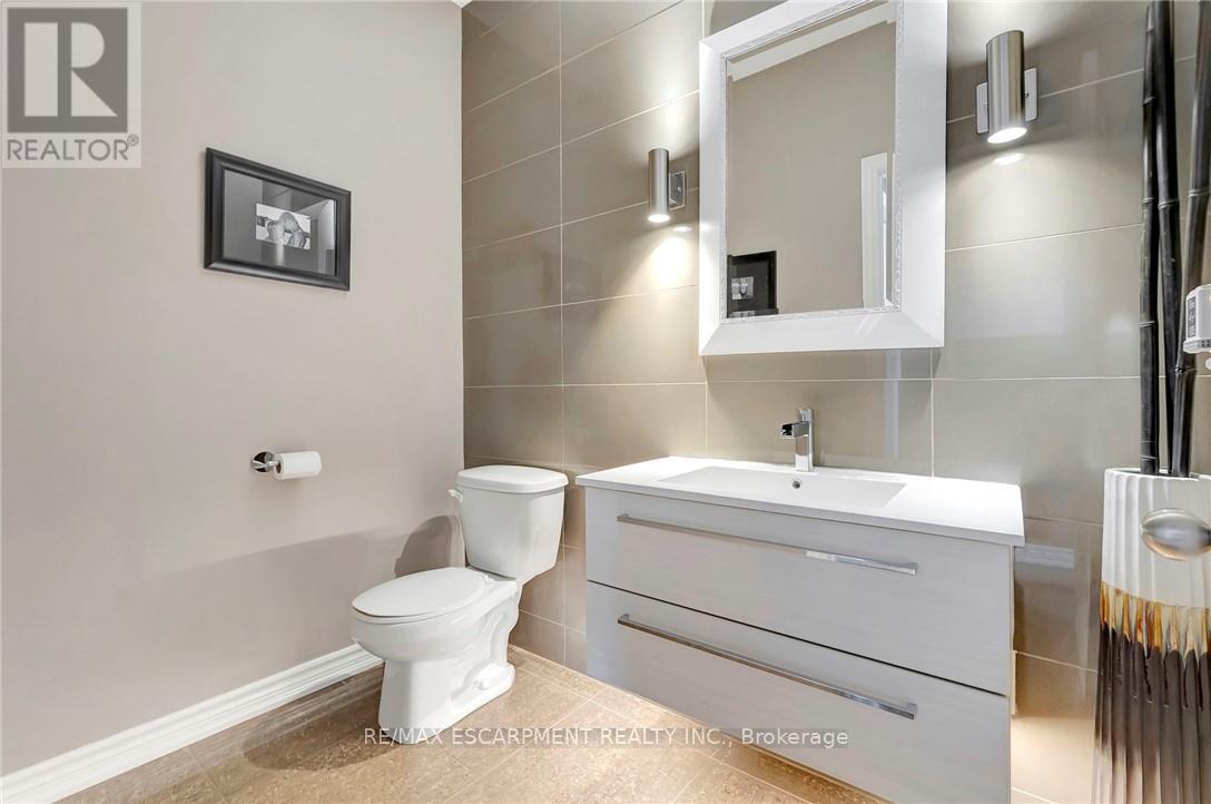 Photo 28 of 349 Valridge Drive, Hamilton ON