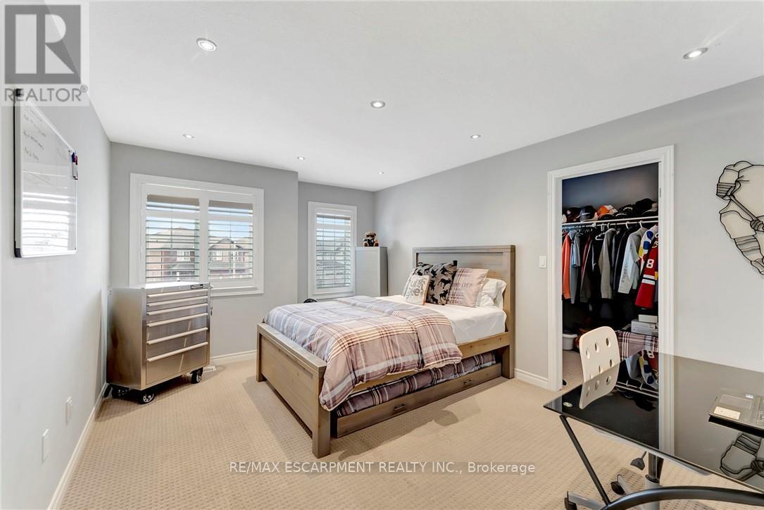 Photo 18 of 349 Valridge Drive, Hamilton ON