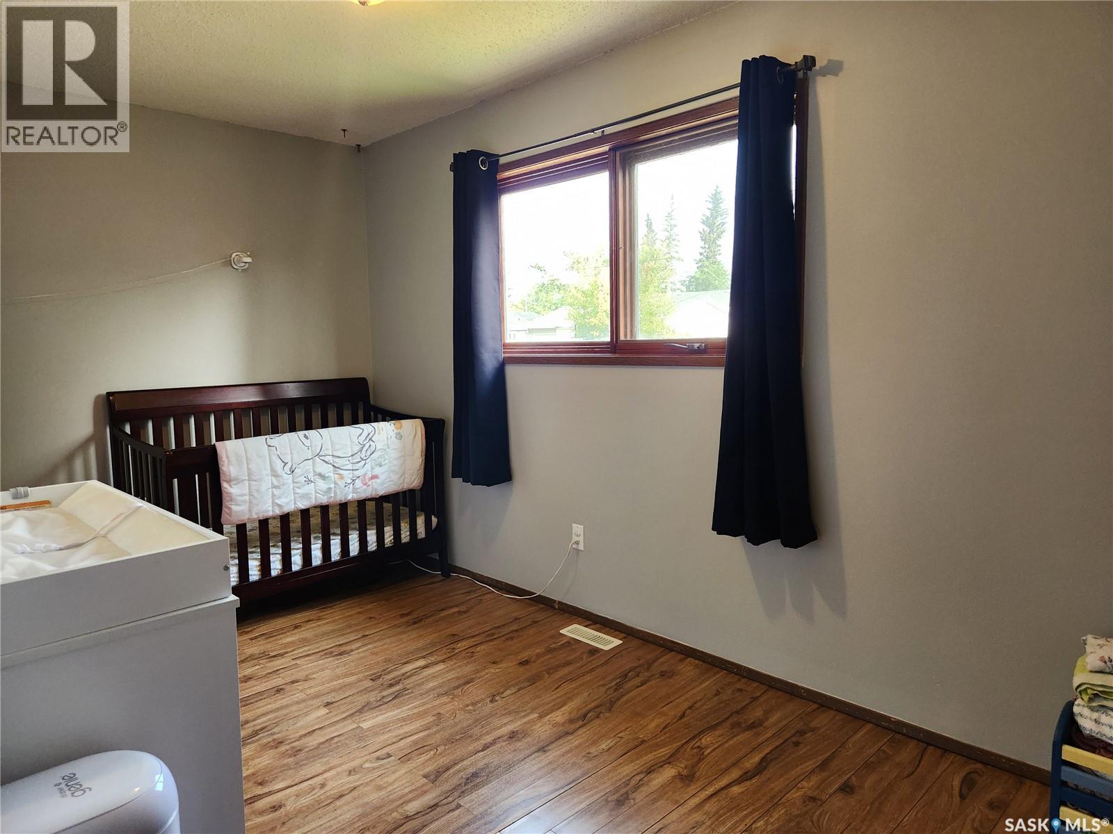 Photo 16 of 1009 106th Avenue, Tisdale SK