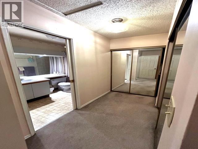 Photo 9 of 44 9000 Ash Grove Crescent, Burnaby BC