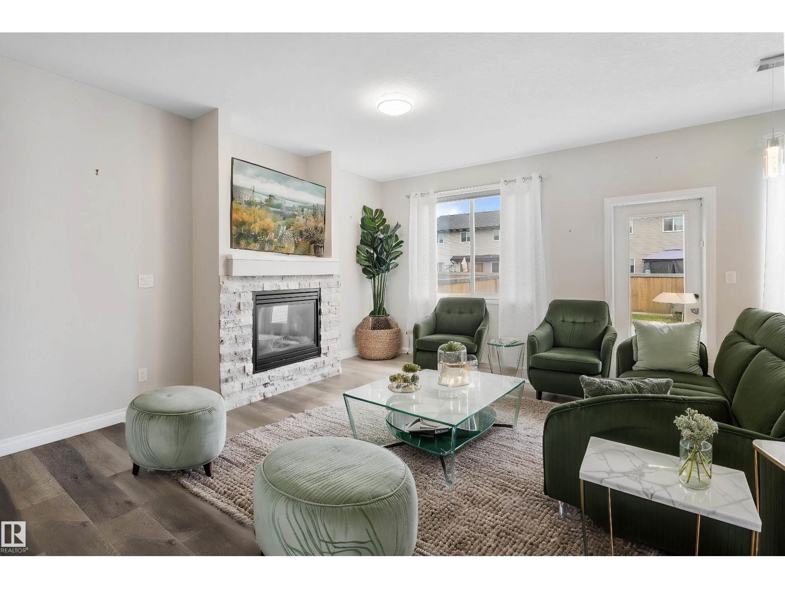 Photo 49 of 37 Roseberry Ln, Fort Saskatchewan AB