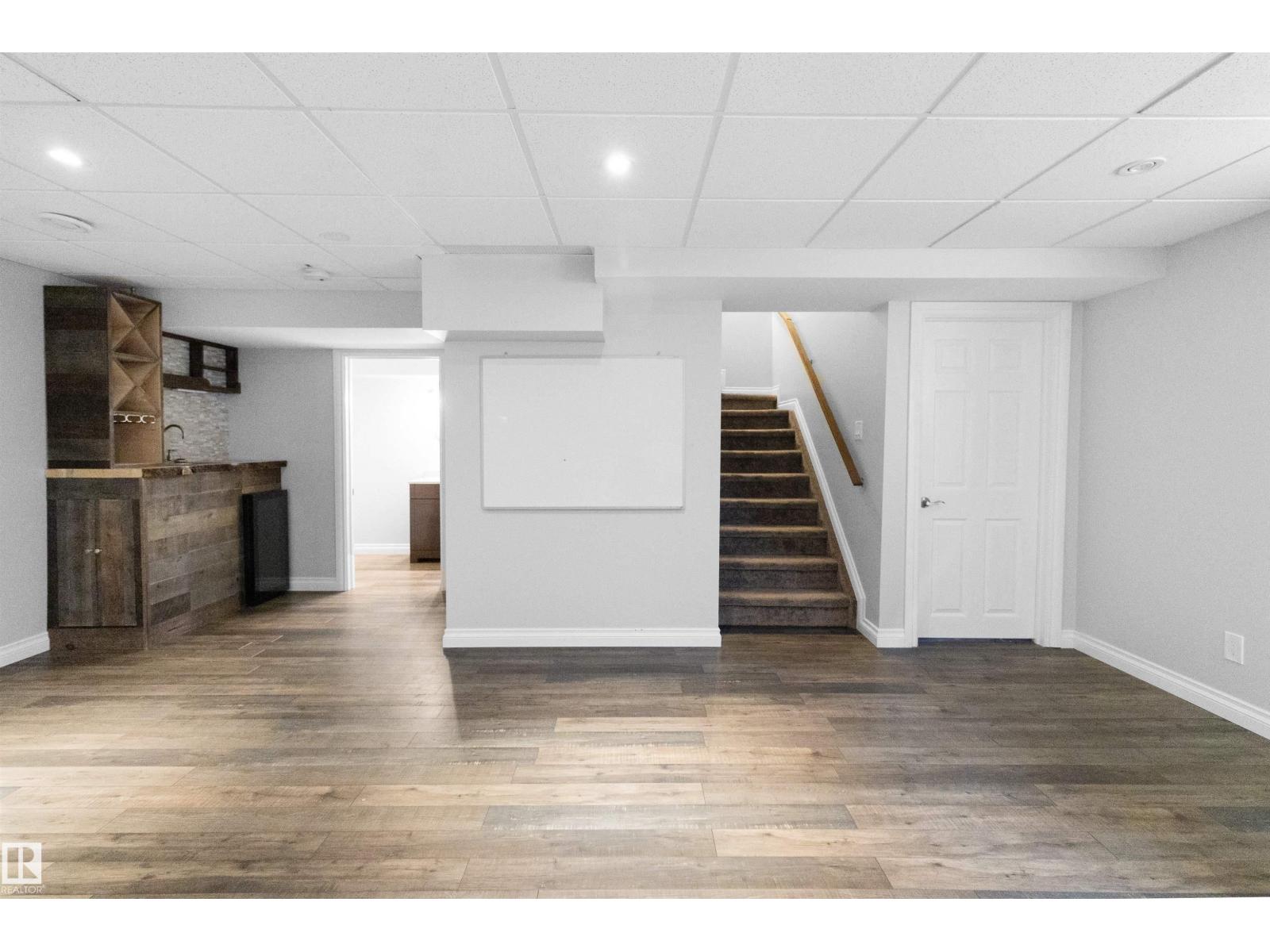 Photo 26 of 37 Roseberry Ln, Fort Saskatchewan AB