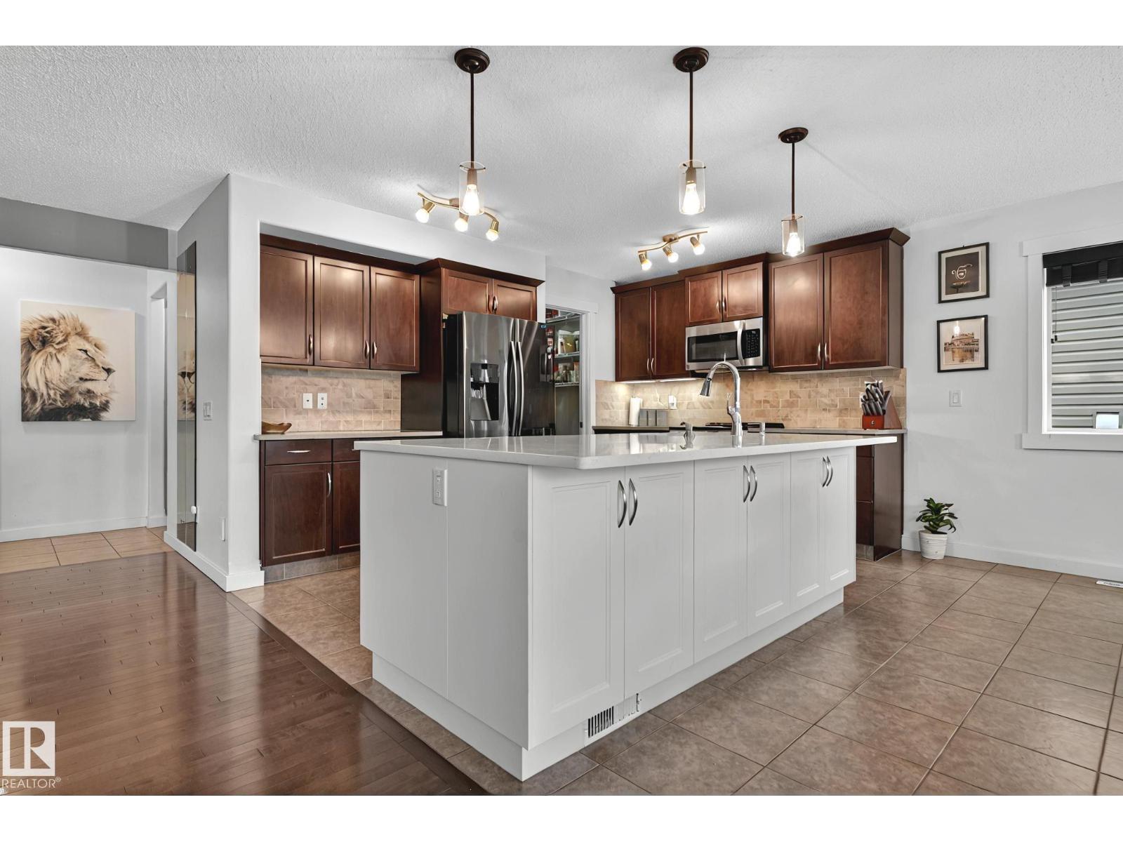 Photo 62 of 224 54 St Sw, Edmonton AB