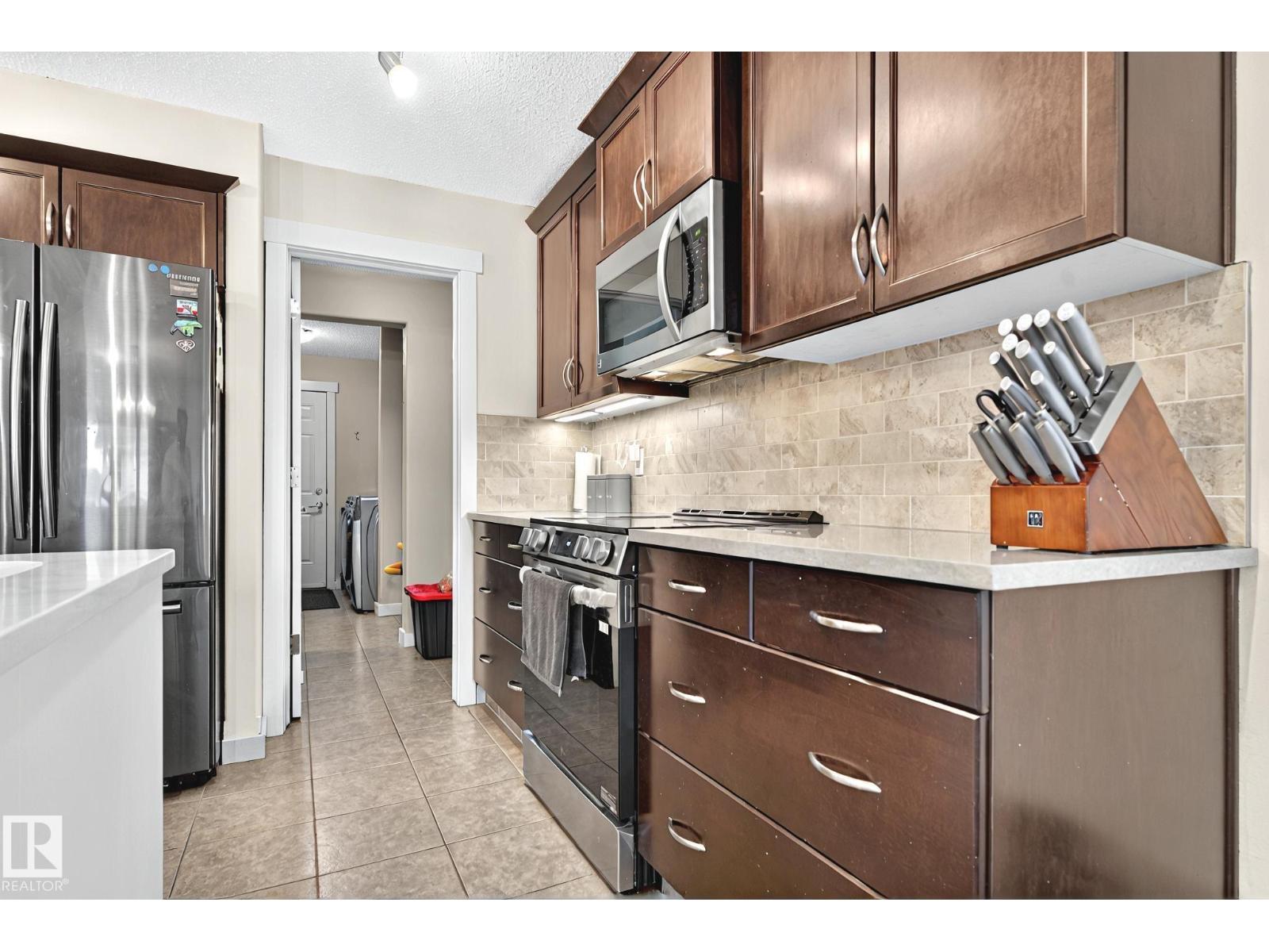Photo 26 of 224 54 St Sw, Edmonton AB