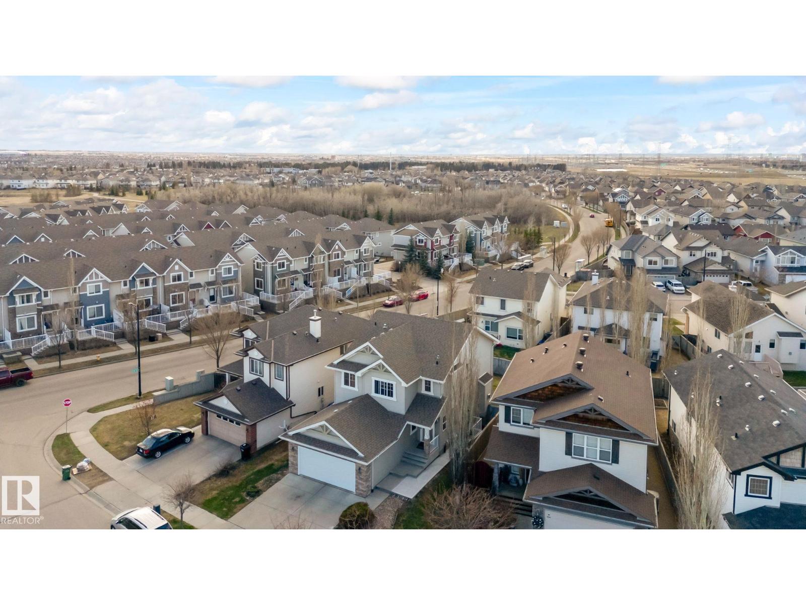 Photo 15 of 224 54 St Sw, Edmonton AB