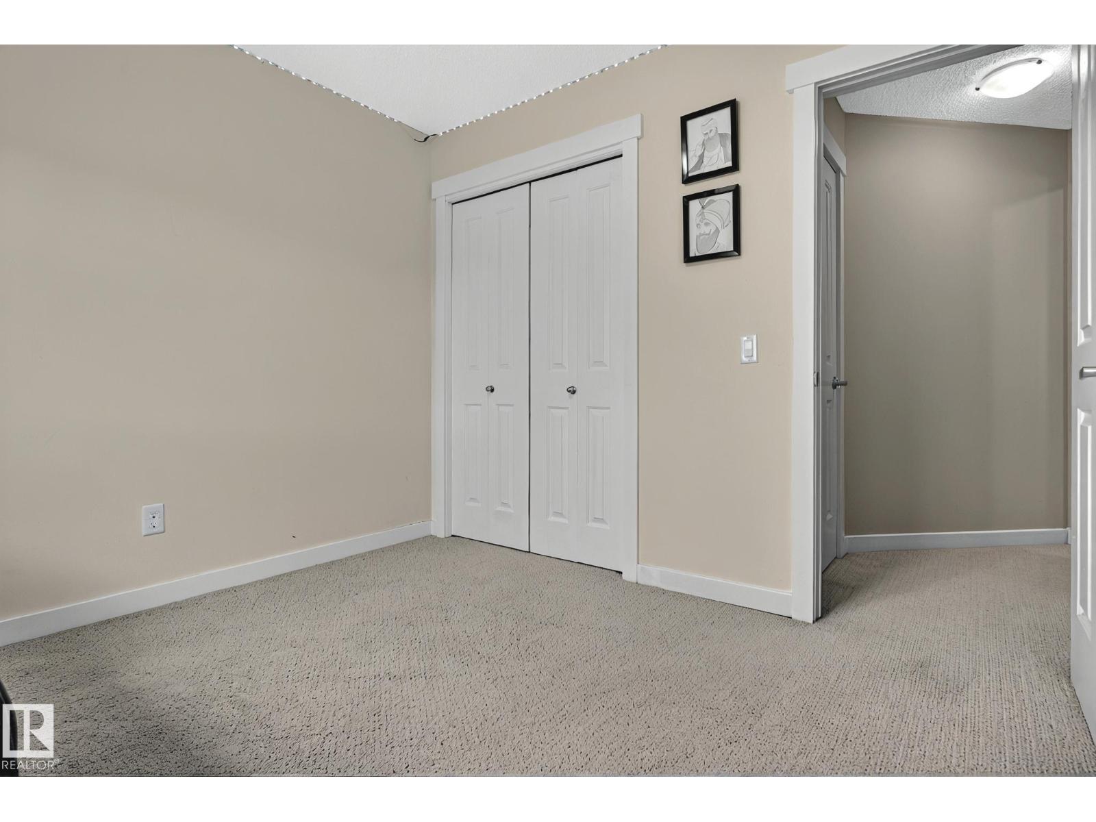 Photo 1 of 224 54 St Sw, Edmonton AB