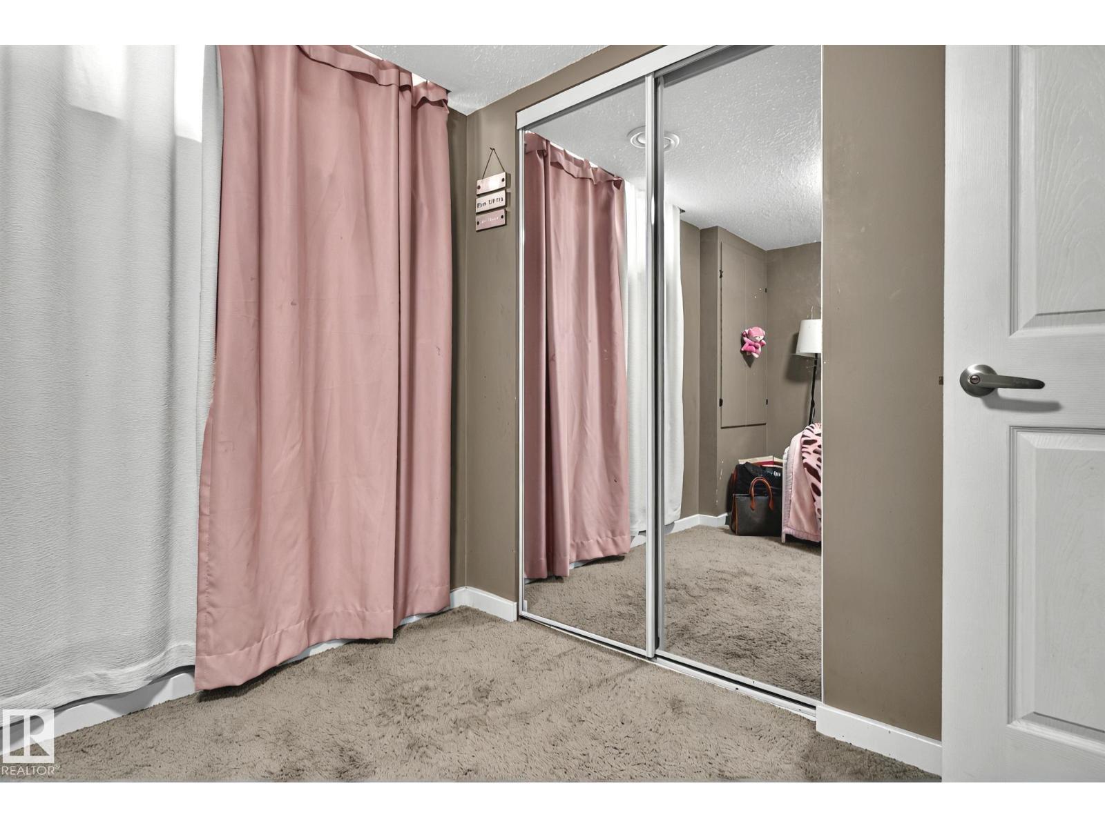 Photo 36 of 224 54 St Sw, Edmonton AB