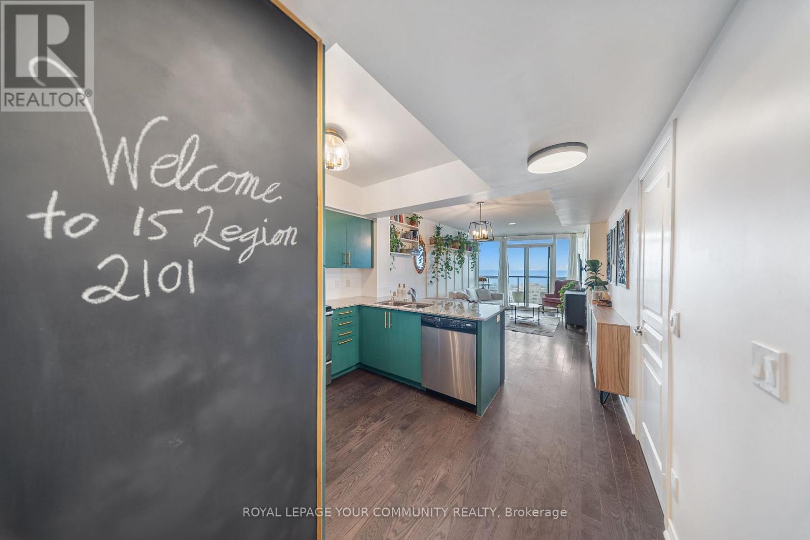 Photo 19 of 2101 15 Legion Road, Toronto ON