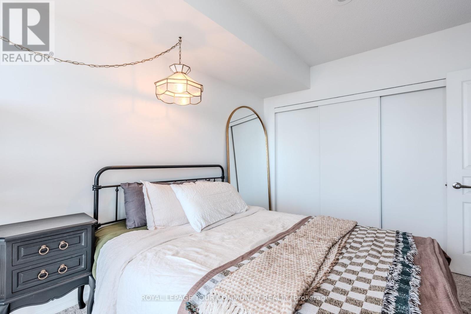 Photo 4 of 2101 15 Legion Road, Toronto ON