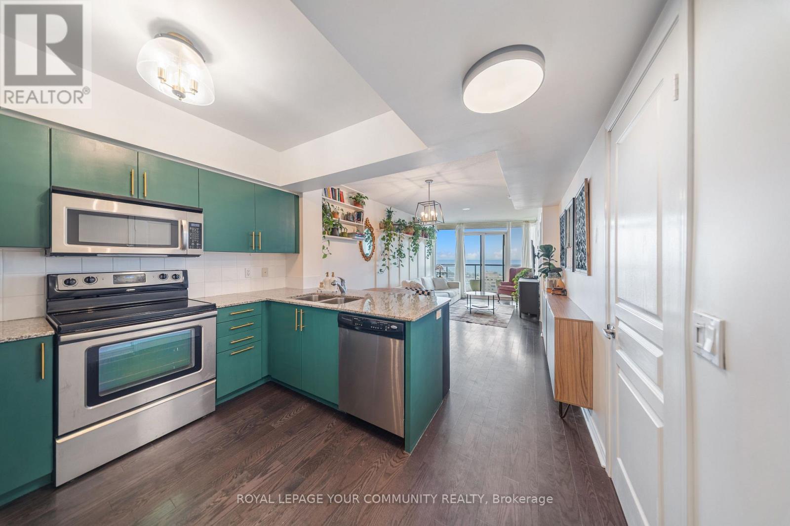 Photo 26 of 2101 15 Legion Road, Toronto ON