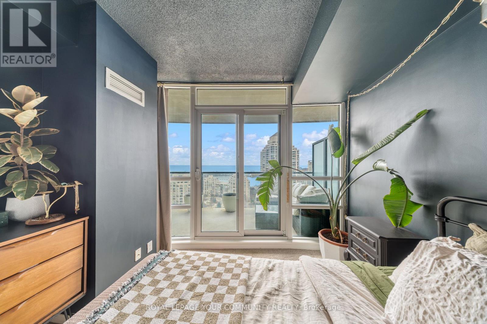 Photo 31 of 2101 15 Legion Road, Toronto ON