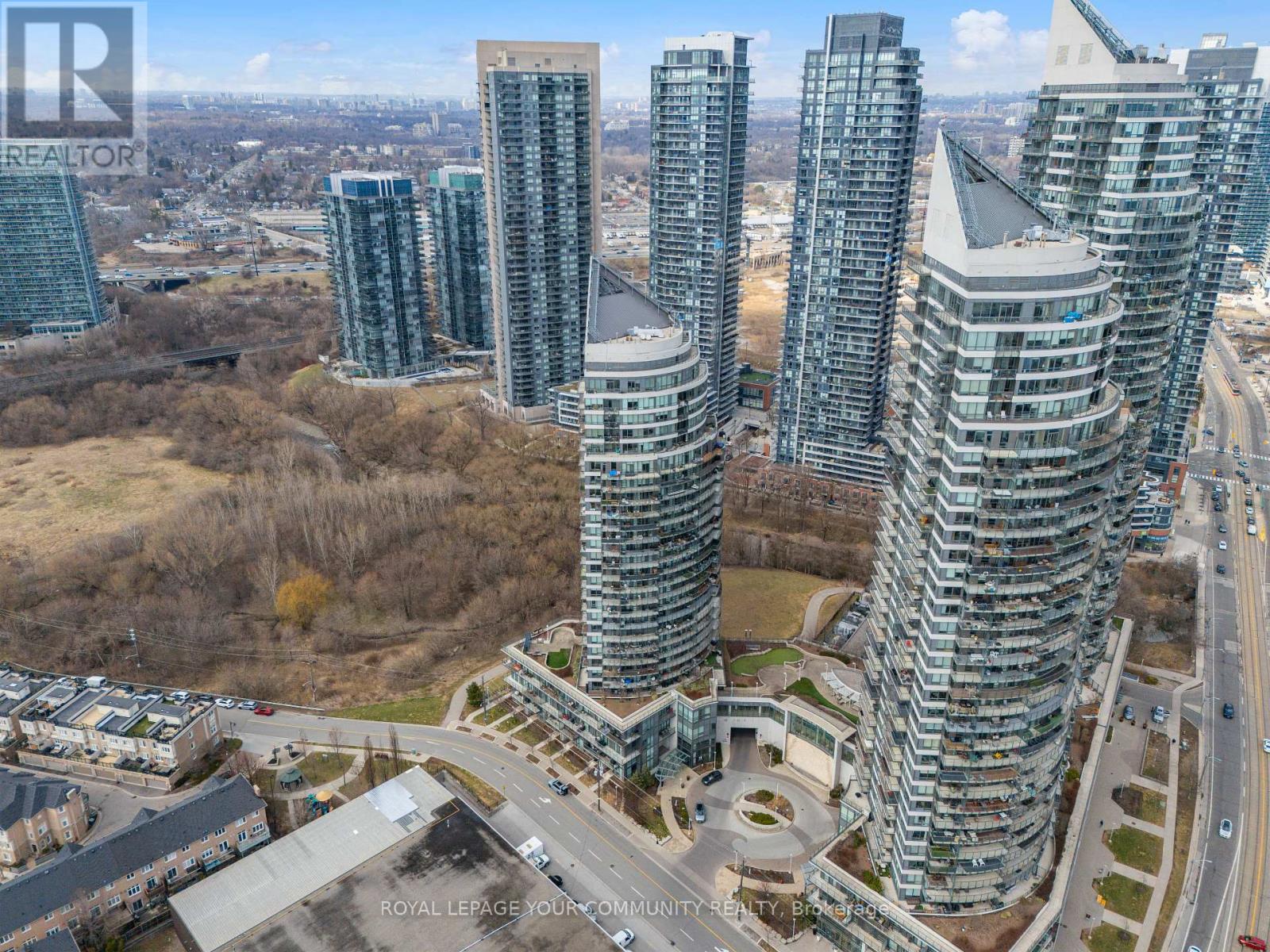 Photo 39 of 2101 15 Legion Road, Toronto ON