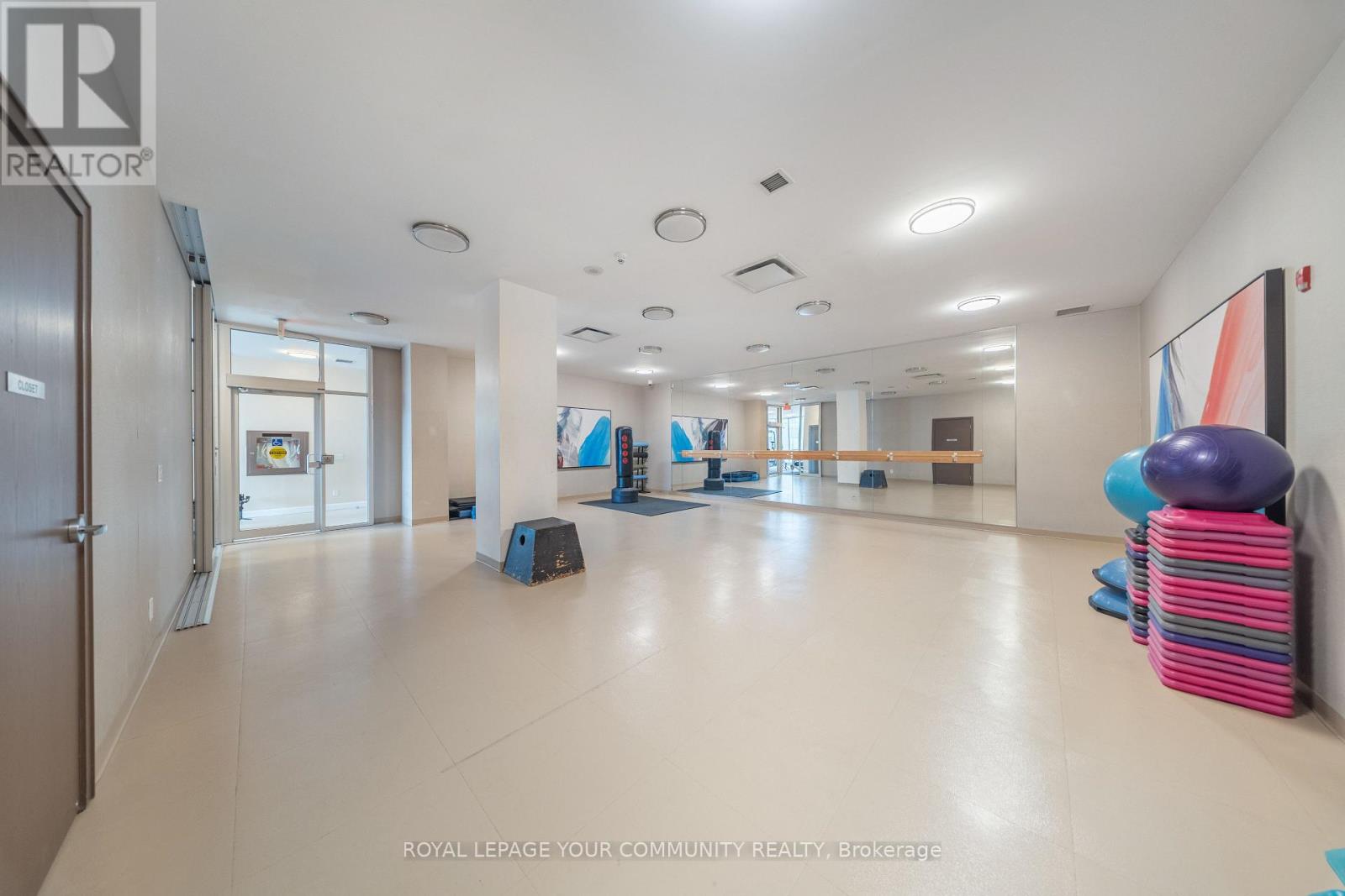 Photo 35 of 2101 15 Legion Road, Toronto ON