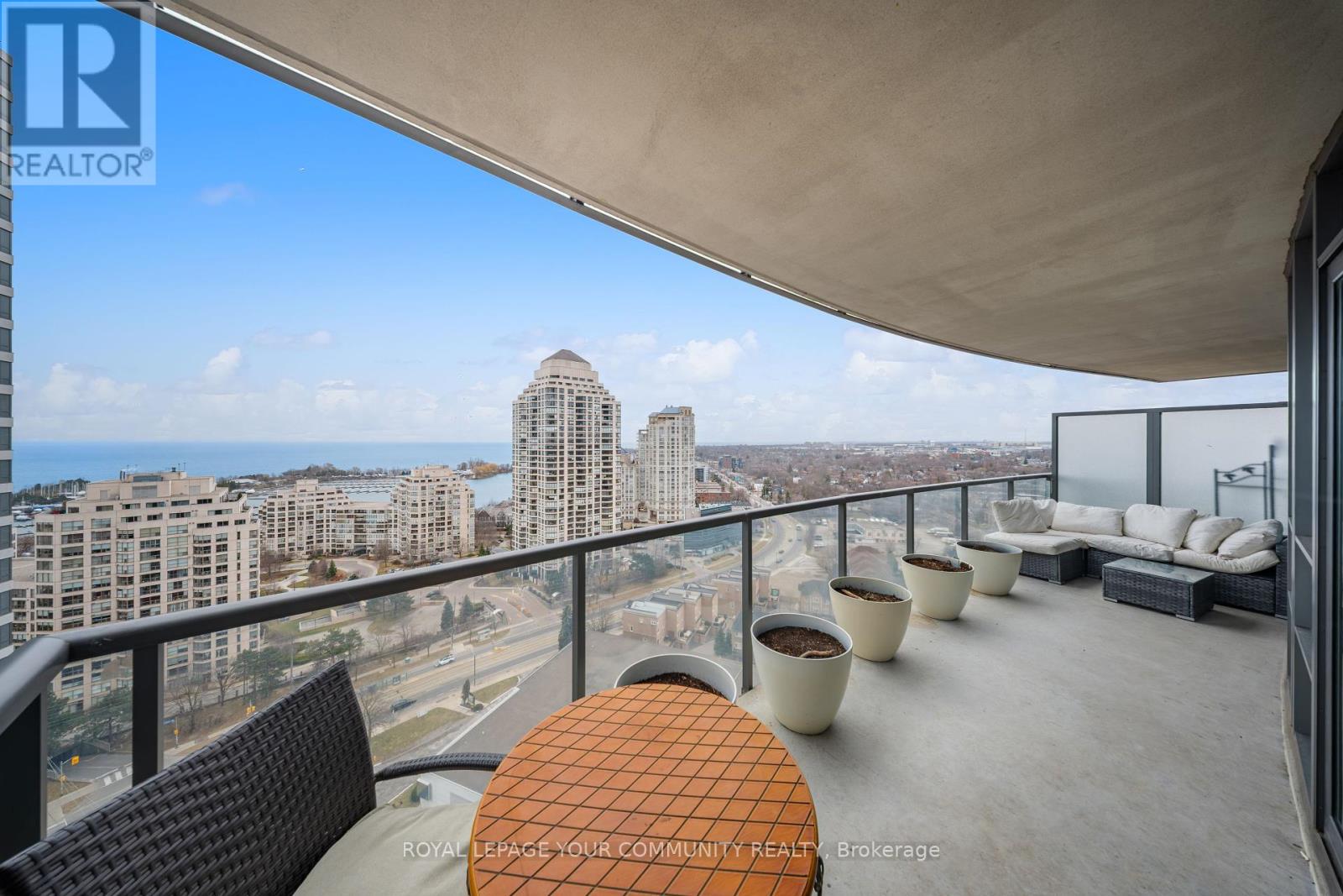 Photo 18 of 2101 15 Legion Road, Toronto ON