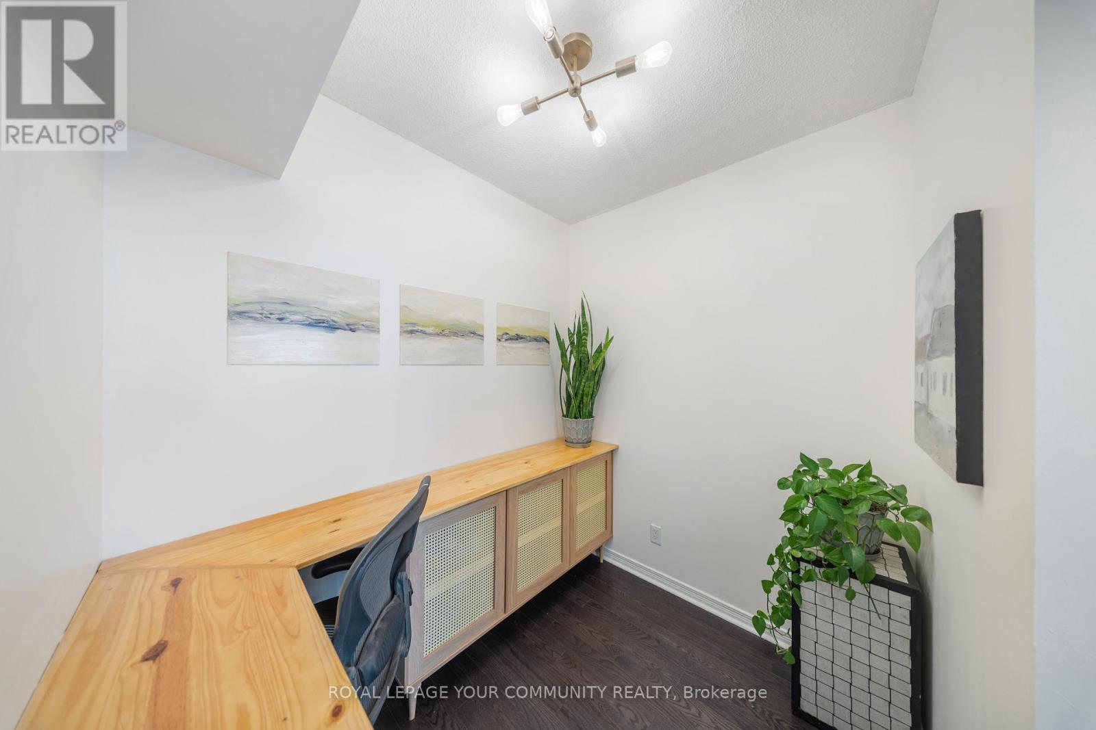 Photo 30 of 2101 15 Legion Road, Toronto ON