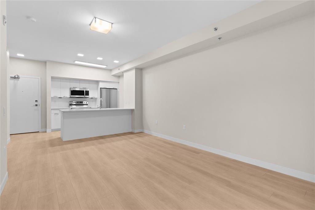 Photo 13 of 414 635 Ballantrae Drive, Winnipeg MB