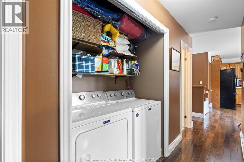 Photo 31 of 113 Beach Court, Stoney Point ON