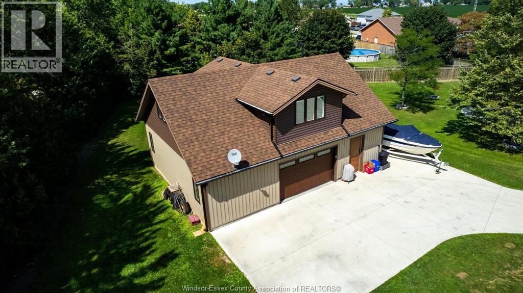 Photo 22 of 113 Beach Court, Stoney Point ON