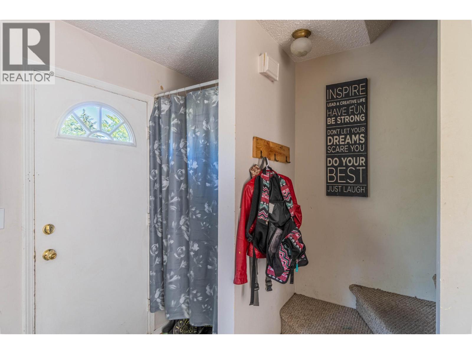 1605 SUMMIT Drive Unit# 9, Kamloops