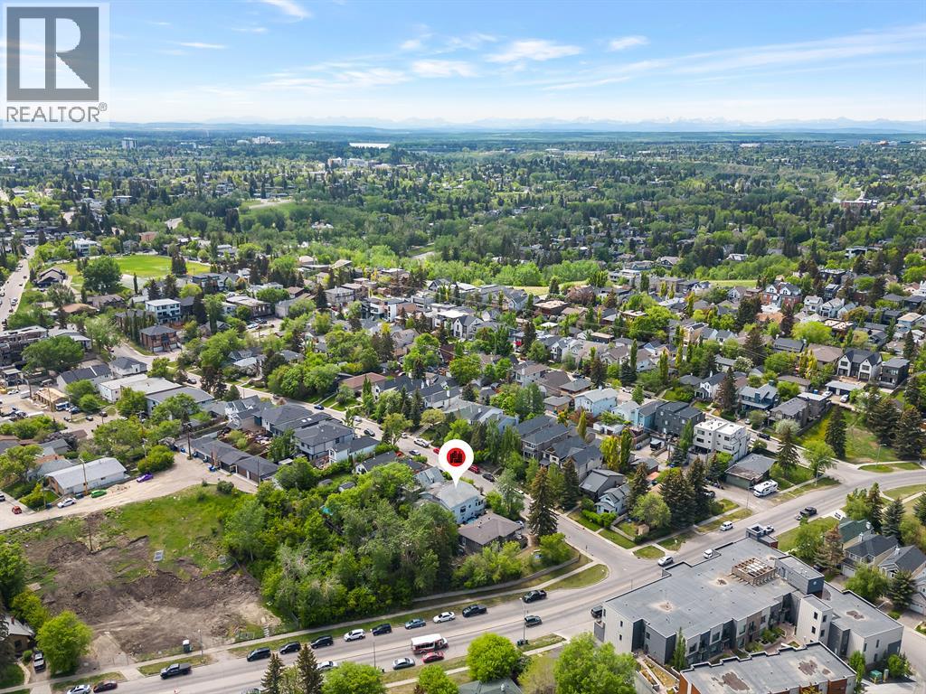 Photo 1 of 3610 Parkhill Street Sw, Calgary AB