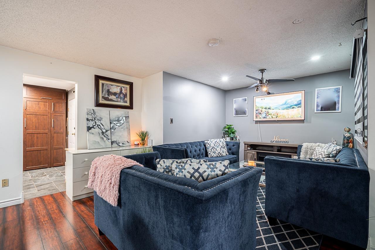 Photo 6 of 71 8555 King George Boulevard, Surrey BC