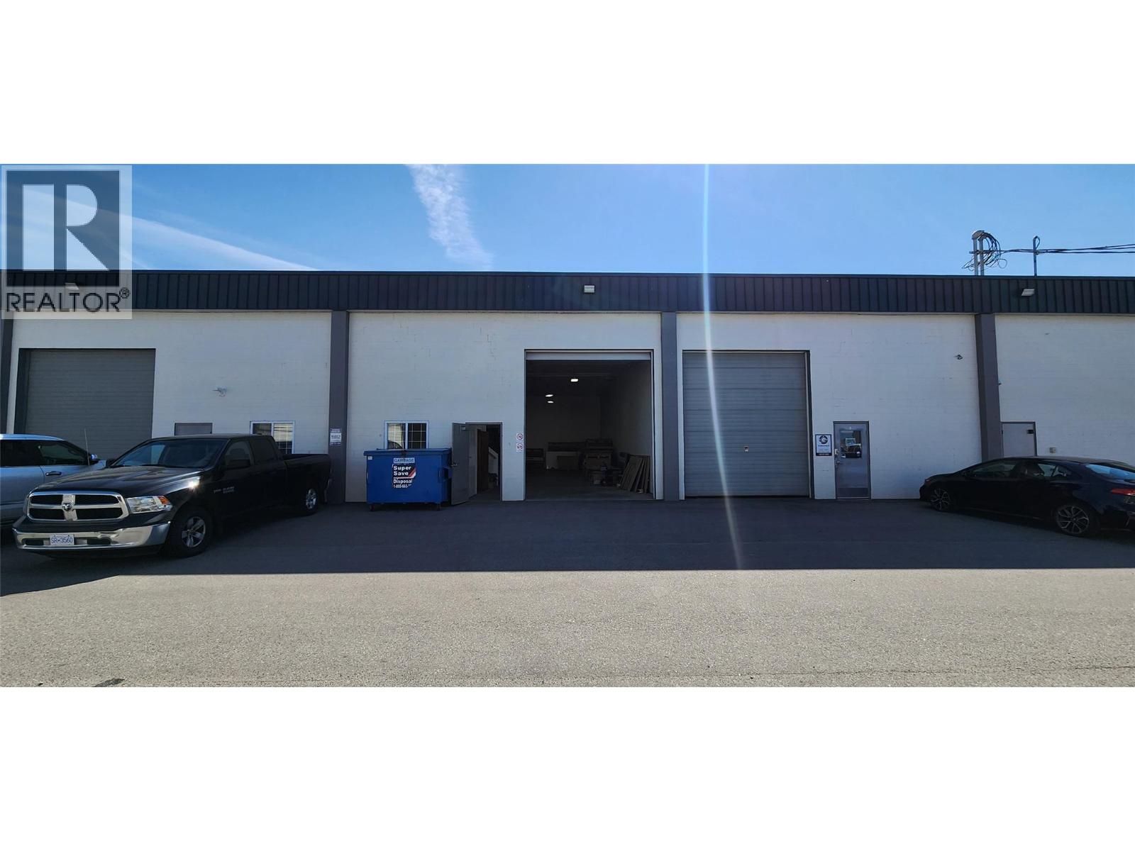 2 860 Leathead Rd Road, Kelowna