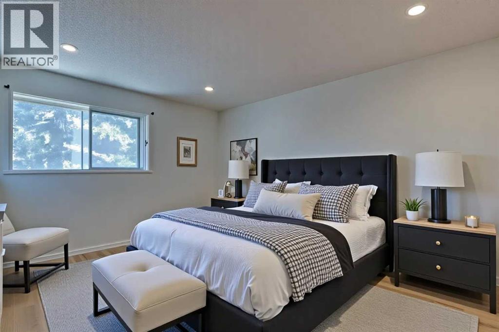 Single Family House for Sale in    Avenue SE Penbrooke Meadows Calgary 