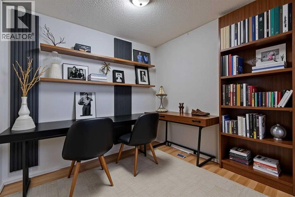 Single Family House for Sale in    Avenue SE Penbrooke Meadows Calgary 