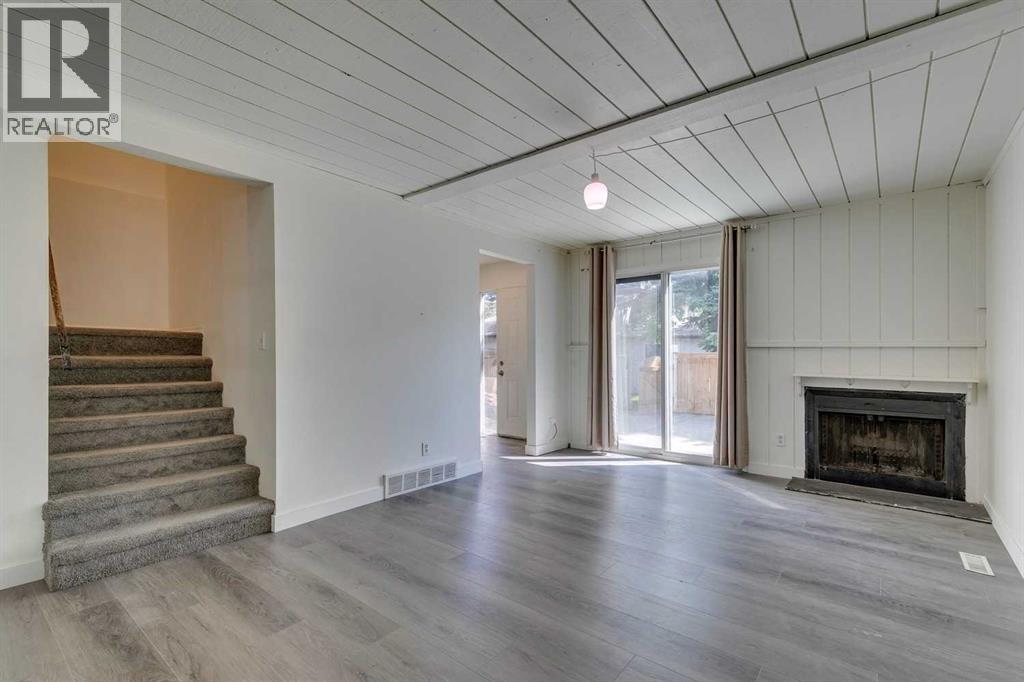 Single Family House for Sale in    Avenue SE Penbrooke Meadows Calgary 